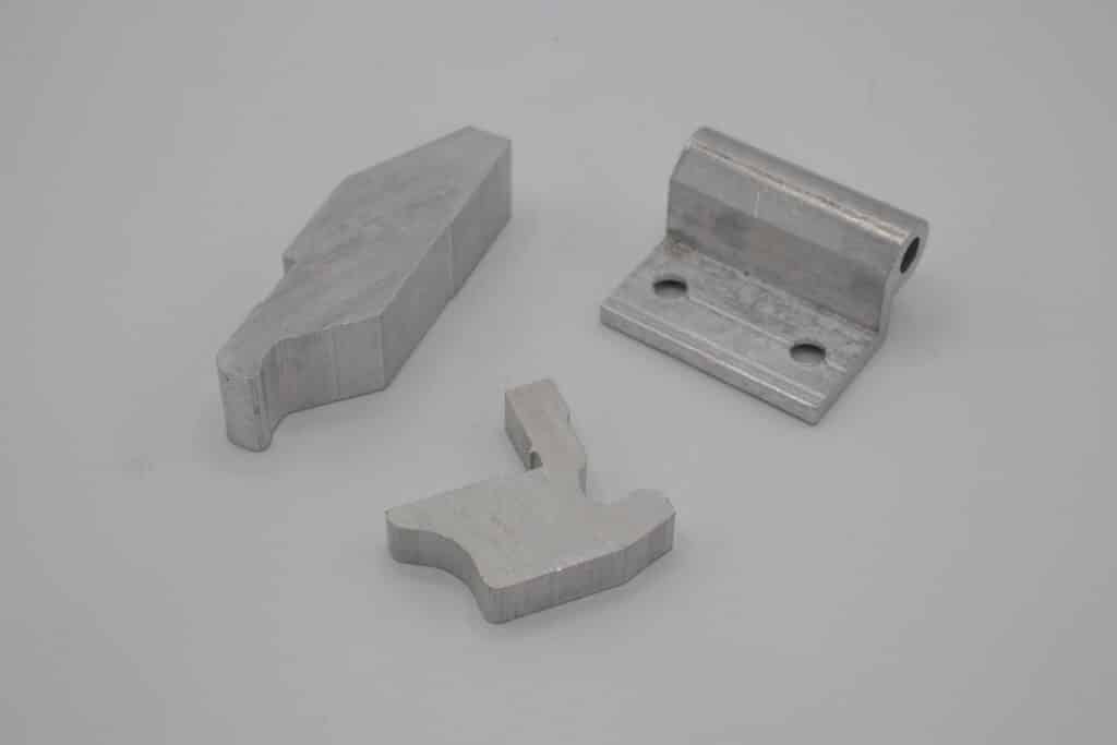 usinage de profiles aluminium 64